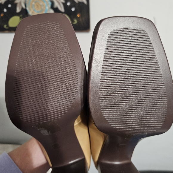 JOURNEE COLLECTION SIZE 8 EZZEY PUMP - Picture 12 of 12